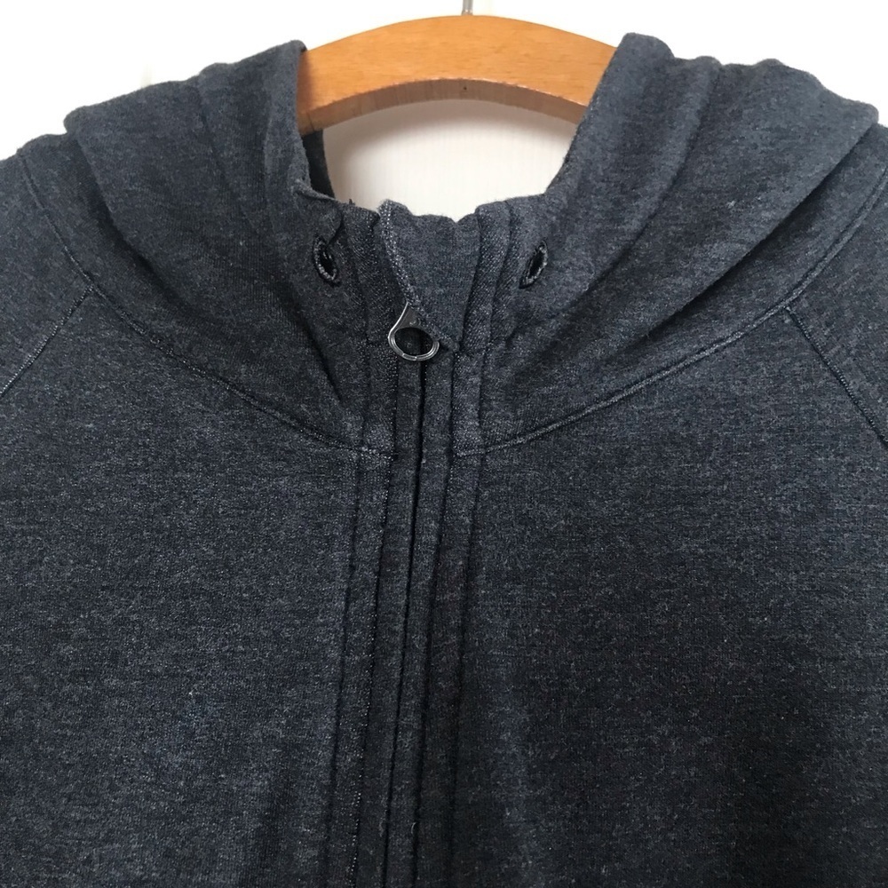Lululemon Take Ten Hoodie
Black size 10 - Picture 11 of 16